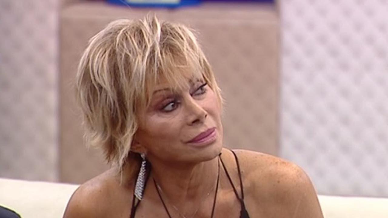 carmen russo gesto estremo